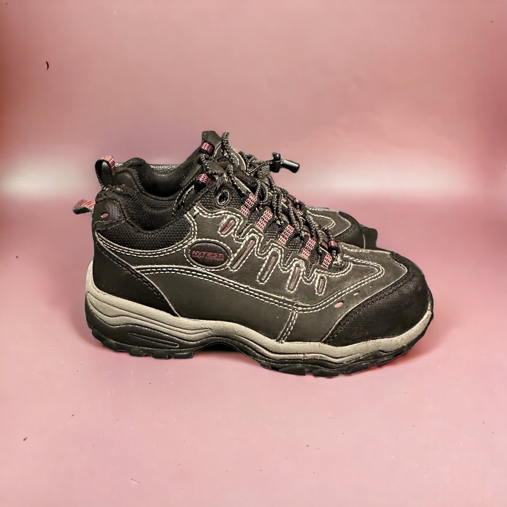 Women’s Steel Toe Shoe